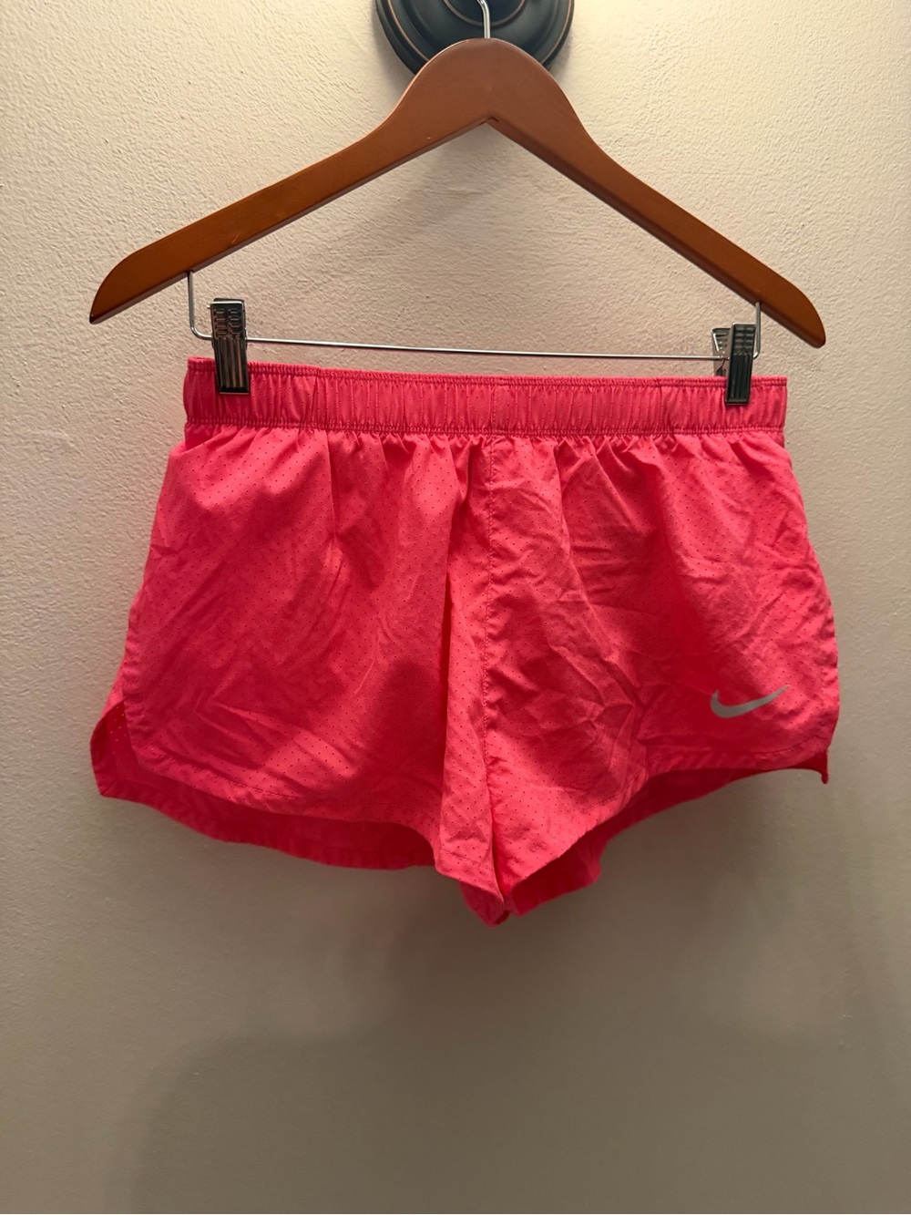 Nike Dri-FIT Women Neon Pink Perforated Running Shorts Size Medium Athletic